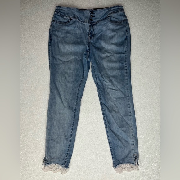 Lane Bryant Light Wash Flex Magic Waist Band High Rise Lace Jegging Size 16 - Picture 3 of 10